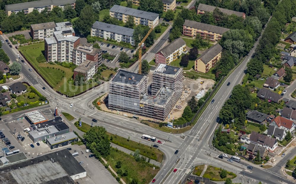 Flensburg aus der Vogelperspektive: Baustelle der Neubau- Gebäude des Altersheim - Seniorenwohnanlage in Flensburg im Bundesland Schleswig-Holstein, Deutschland