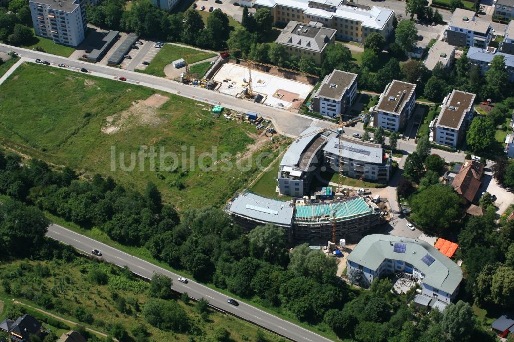 Luftbild Schopfheim - Baustelle der Neubau- Gebäude Wohnen am Eisweiher beim Altersheim - Seniorenresidenz Haus Columban in Schopfheim im Bundesland Baden-Württemberg, Deutschland