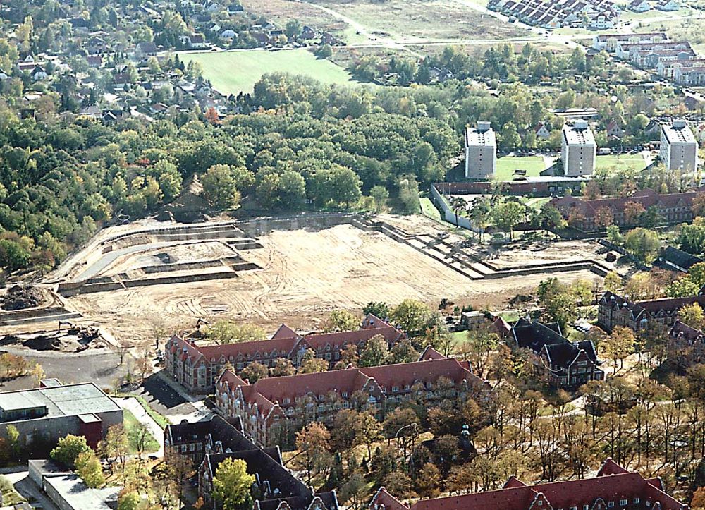 Berlin-Buch aus der Vogelperspektive: Baustelle für den Neubau der Helios Klinik AG in Berlin-Buch Wiltbergstraße 50 13125 Berlin postmaster@berlin