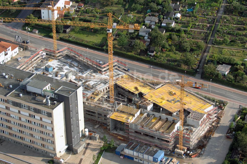 Magdeburg aus der Vogelperspektive: Baustelle vom Neubau Leibniz-Institut für Neurobiologie in Magdeburg