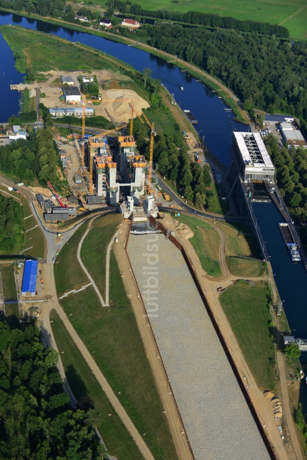 Niederfinow aus der Vogelperspektive: Baustelle vom Neubau des Schiffshebewerk Niederfinow Nord im Bundesland Brandenburg