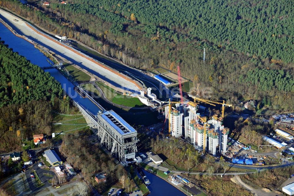 Niederfinow aus der Vogelperspektive: Baustelle vom Neubau des Schiffshebewerk Niederfinow Nord im Bundesland Brandenburg