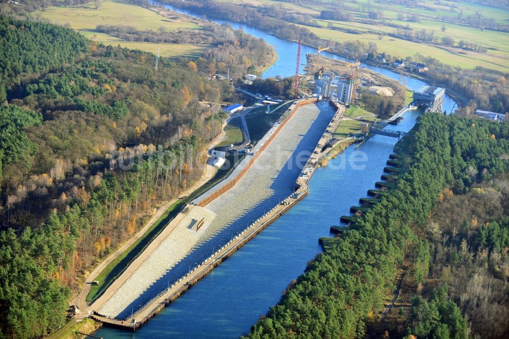 Niederfinow aus der Vogelperspektive: Baustelle vom Neubau des Schiffshebewerk Niederfinow Nord im Bundesland Brandenburg