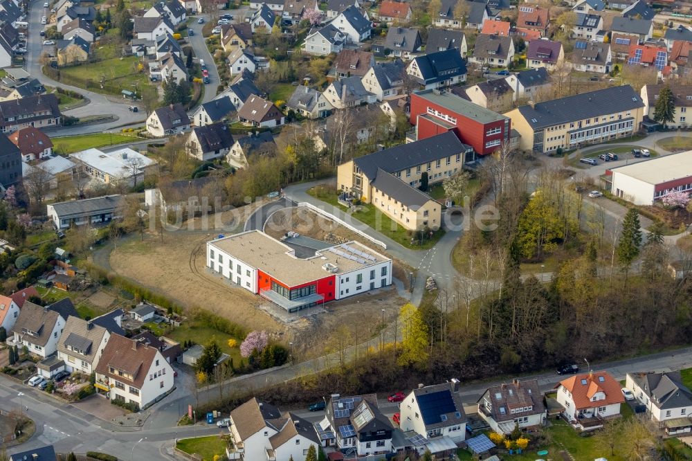 Luftbild Arnsberg - Baustelle vom Neubau eines Seniorenzentrums in Arnsberg im Bundesland Nordrhein-Westfalen, Deutschland