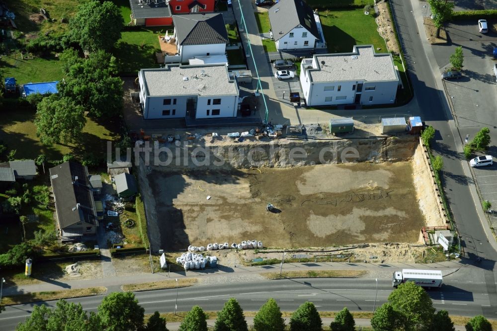 Stahnsdorf aus der Vogelperspektive: Baustelle vom Neubau eines Seniorenzentrums in Stahnsdorf im Bundesland Brandenburg, Deutschland