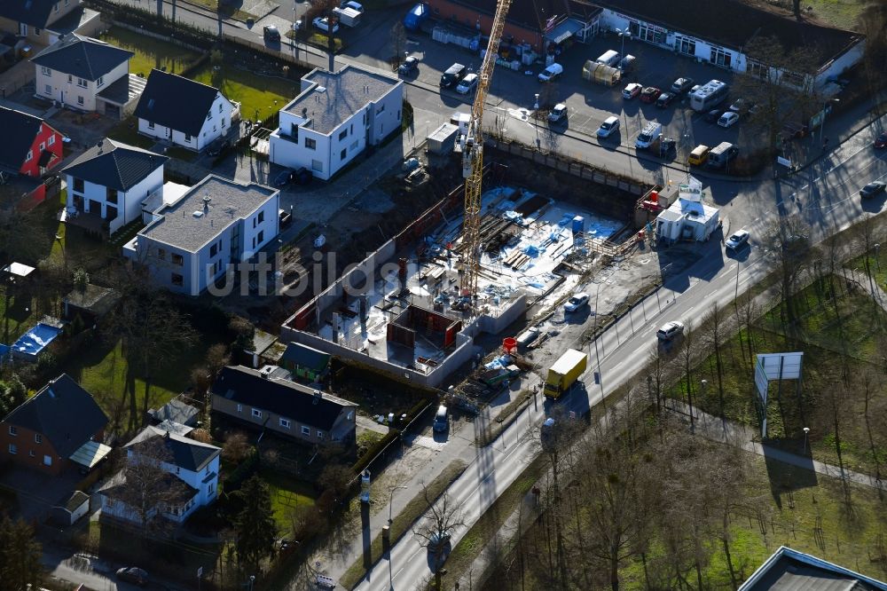 Stahnsdorf von oben - Baustelle vom Neubau eines Seniorenzentrums in Stahnsdorf im Bundesland Brandenburg, Deutschland