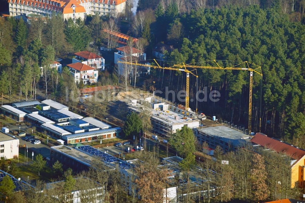 Wandlitz aus der Vogelperspektive: Baustelle vom Neubau eines Seniorenzentrums Tannenhof im Ortsteil Waldsiedlung in Wandlitz im Bundesland Brandenburg, Deutschland