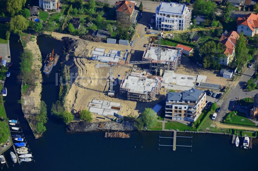 Berlin, Köpenick von oben - Baustelle Neubau Stadtvillen- Mehrfamilienhaus Ensemble im Bezirk Treptow-Köpenick in Berlin