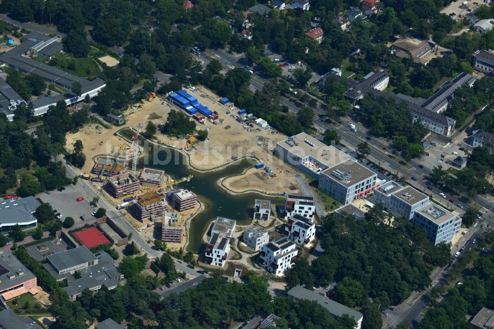 Luftaufnahme Berlin - Baustelle Neubau Wohnanlage Fünf Morgen Dahlem Urban Village der STOFANEL Gruppe in Berlin - Dahlem