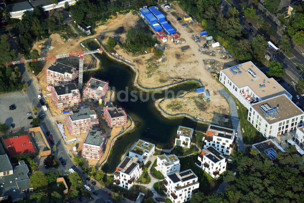 Luftaufnahme Berlin - Baustelle Neubau Wohnanlage Fünf Morgen Dahlem Urban Village der STOFANEL Gruppe in Berlin - Dahlem