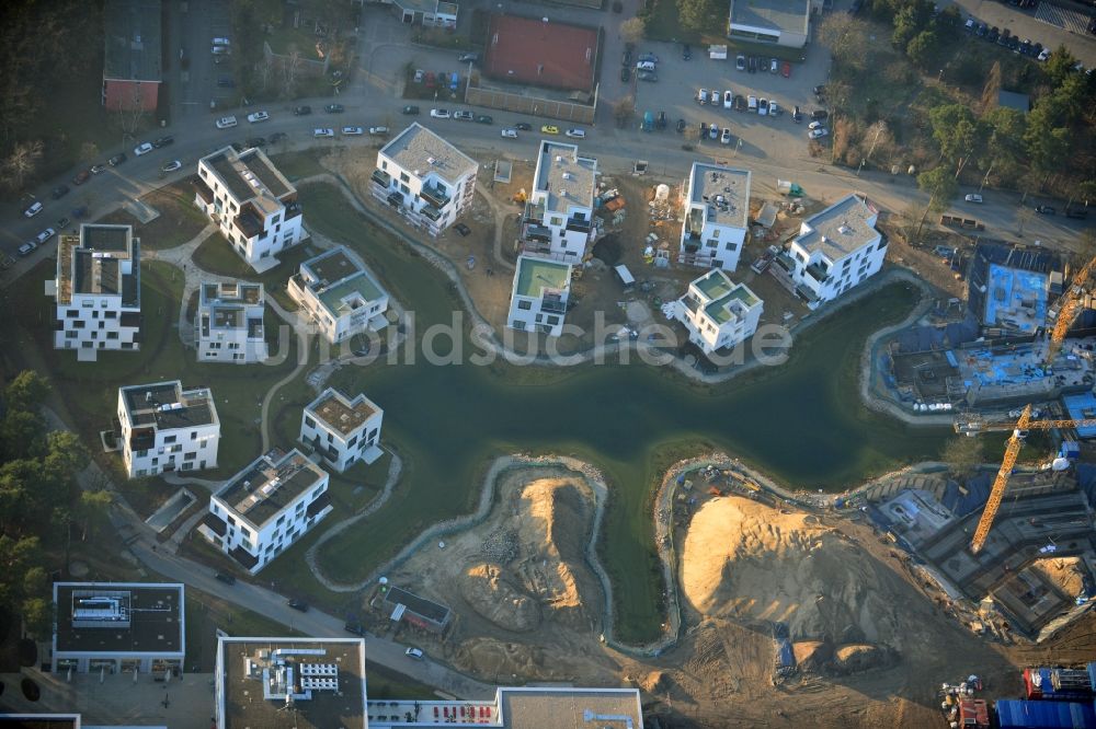 Berlin von oben - Baustelle Neubau Wohnanlage Fünf Morgen Dahlem Urban Village der STOFANEL Gruppe in Berlin - Dahlem