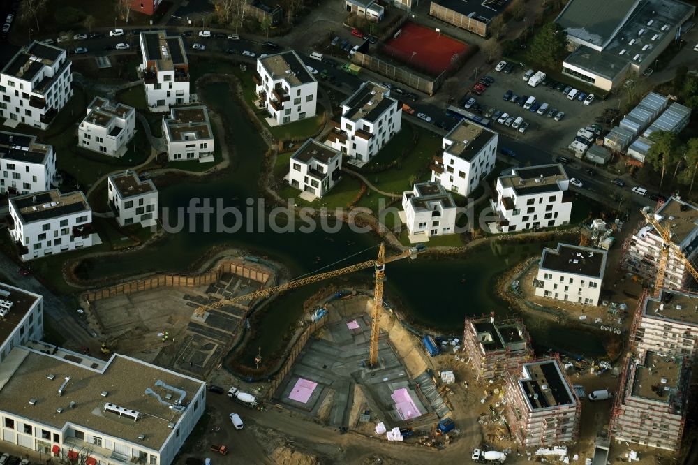 Luftaufnahme Berlin - Baustelle Neubau Wohnanlage Fünf Morgen Dahlem Urban Village der STOFANEL Gruppe in Berlin - Dahlem