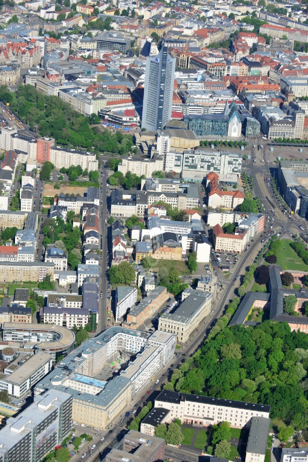 Leipzig von oben - Baustelle des Neubauprojekt LKG Carré in Leipzig im Bundesland Sachsen