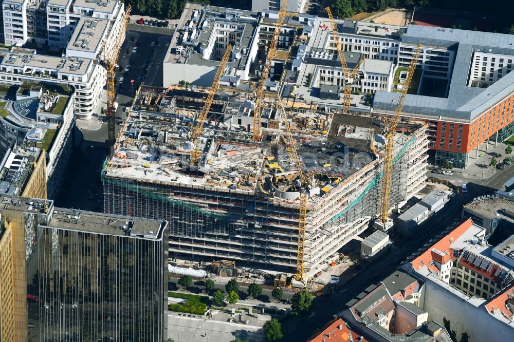 Berlin von oben - Baustelle des Neubaus Axel Springer Campus an der Krausenstraße - Schützenstraße in Berlin