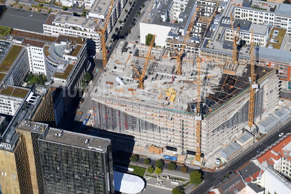 Berlin von oben - Baustelle des Neubaus Axel Springer Campus an der Krausenstraße - Schützenstraße in Berlin