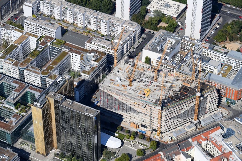 Luftbild Berlin - Baustelle des Neubaus Axel Springer Campus an der Krausenstraße - Schützenstraße in Berlin