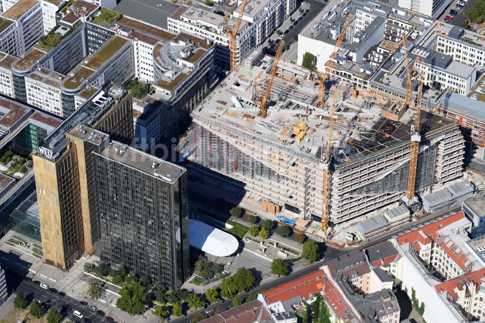 Luftaufnahme Berlin - Baustelle des Neubaus Axel Springer Campus an der Krausenstraße - Schützenstraße in Berlin