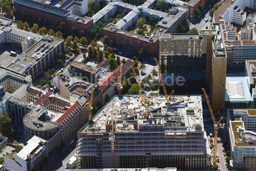 Luftaufnahme Berlin - Baustelle des Neubaus Axel Springer Campus an der Krausenstraße - Schützenstraße in Berlin