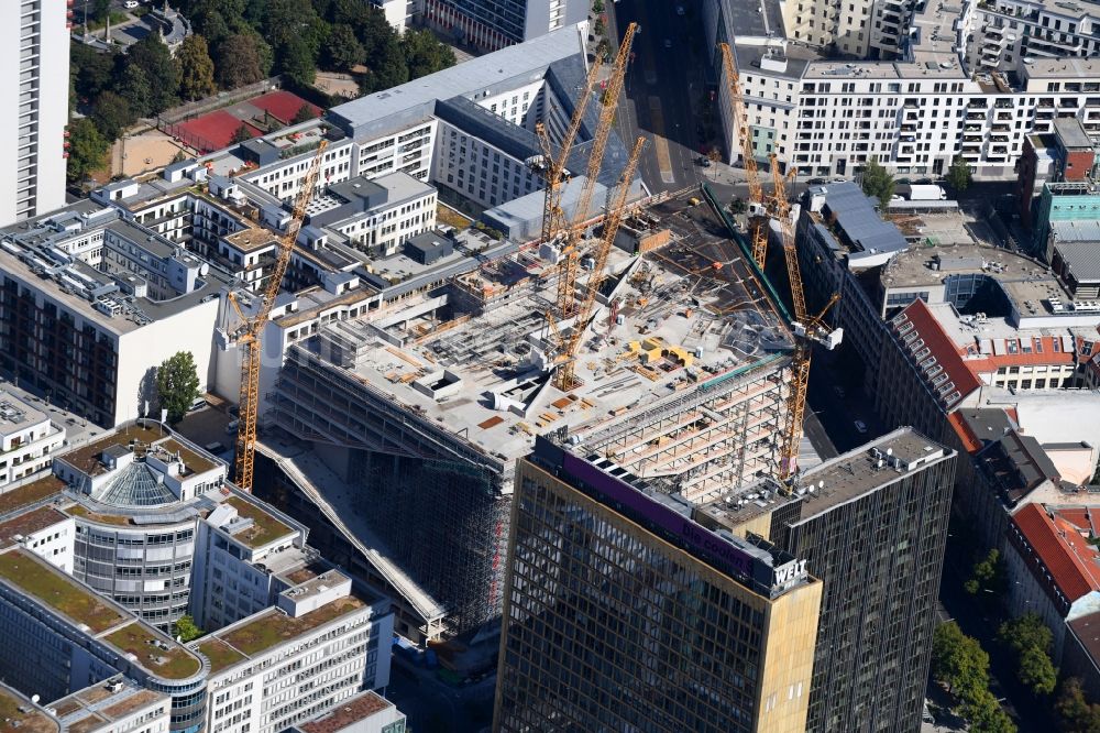 Luftbild Berlin - Baustelle des Neubaus Axel Springer Campus an der Krausenstraße - Schützenstraße in Berlin