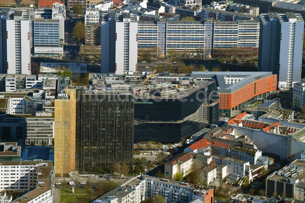 Luftaufnahme Berlin - Baustelle des Neubaus Axel Springer Campus an der Krausenstraße - Schützenstraße in Berlin