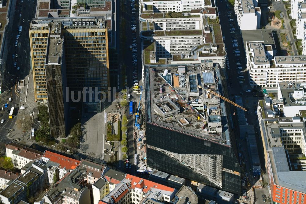 Luftbild Berlin - Baustelle des Neubaus Axel Springer Campus an der Krausenstraße - Schützenstraße in Berlin