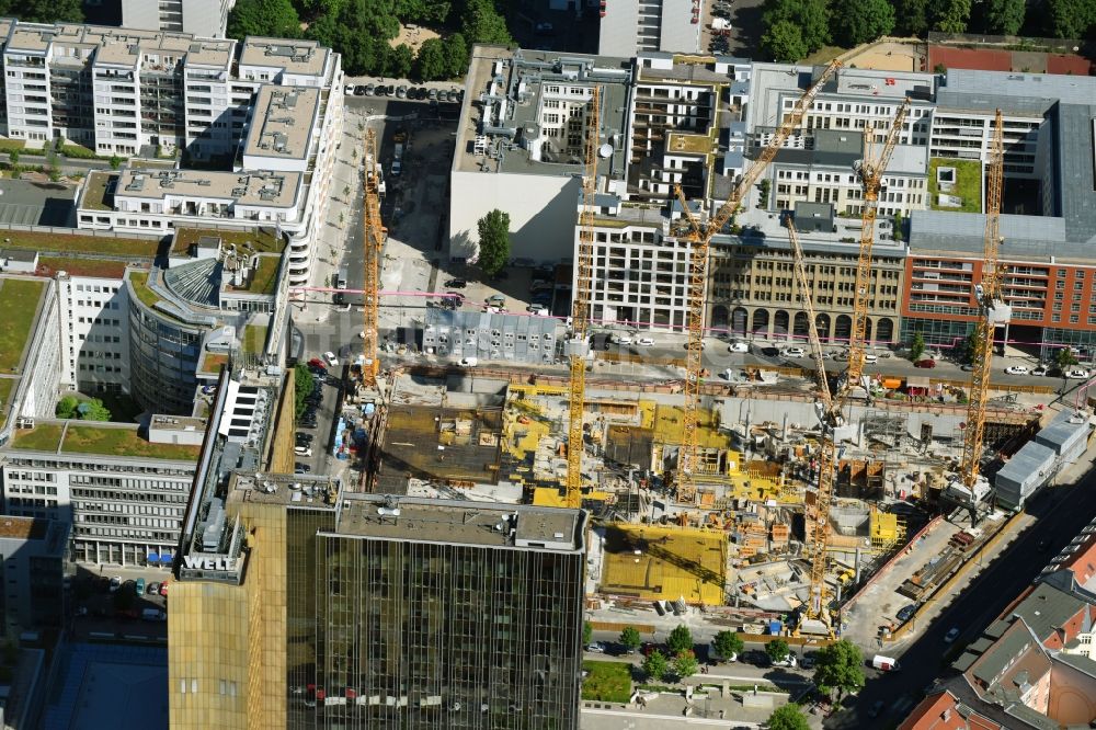 Berlin von oben - Baustelle des Neubaus Axel Springer Campus - OMA an der Krausenstraße - Schützenstraße in Berlin