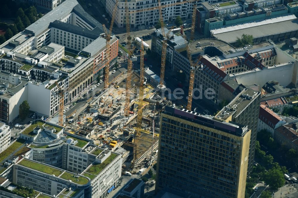 Berlin von oben - Baustelle des Neubaus Axel Springer Campus - OMA an der Krausenstraße - Schützenstraße in Berlin