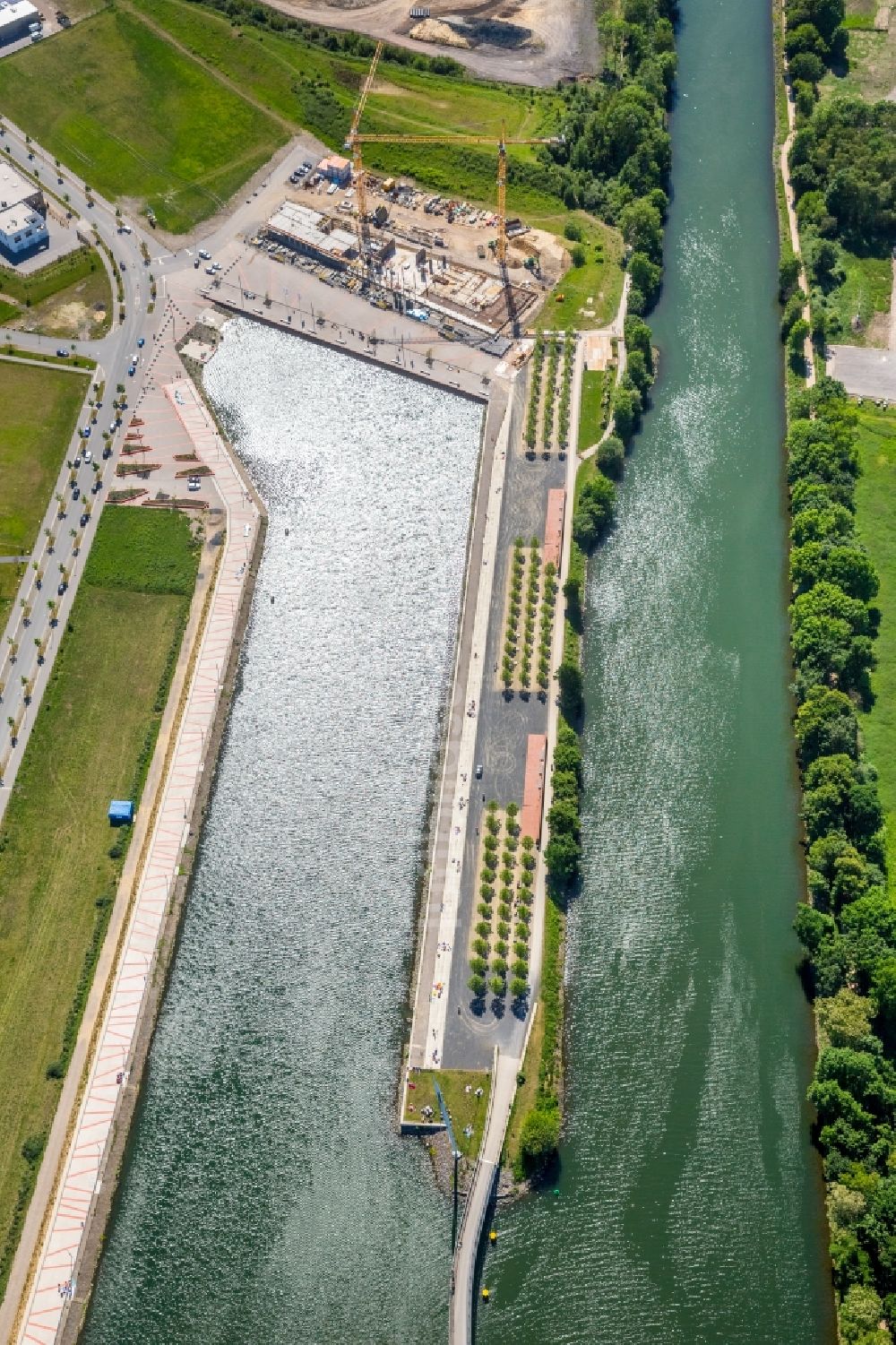 Luftaufnahme Gelsenkirchen - Baustelle eines Neubaus der Stölting Service Group GmbH an der Johannes-Rau-Allee im Ortsteil Bismarck in Gelsenkirchen im Bundesland Nordrhein-Westfalen