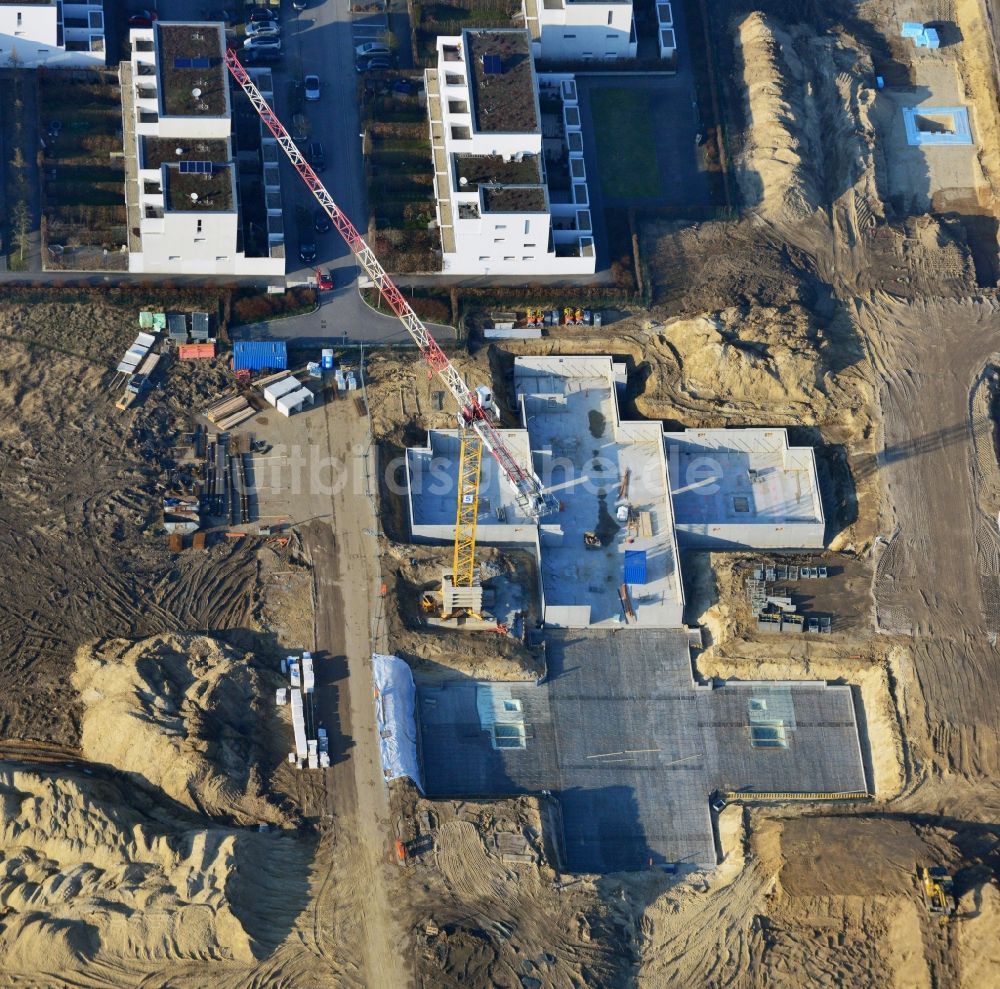 Luftaufnahme Berlin - Baustelle für neue Eigentumshäuser in der Truman-Allee in Berlin-Steglitz