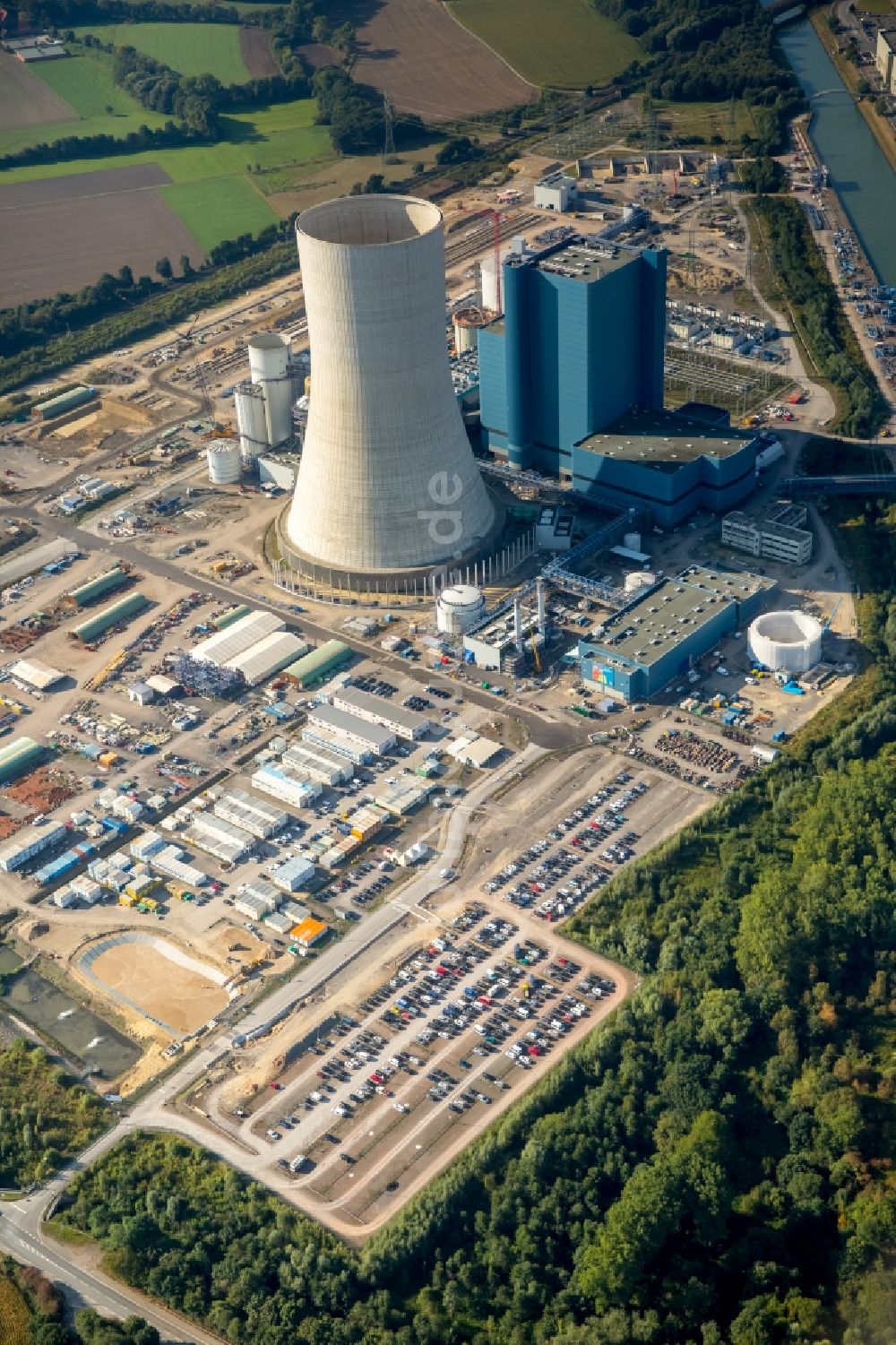 Datteln von oben - Baustelle des neue Steinkohlekraftwerk Datteln am Dortmund-Ems-Kanal im Bundesland Nordrhein-Westfalen