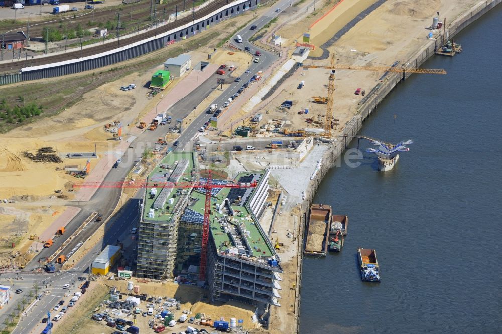 Hamburg von oben - Baustelle der neuen HafenCity Universität in Hamburg