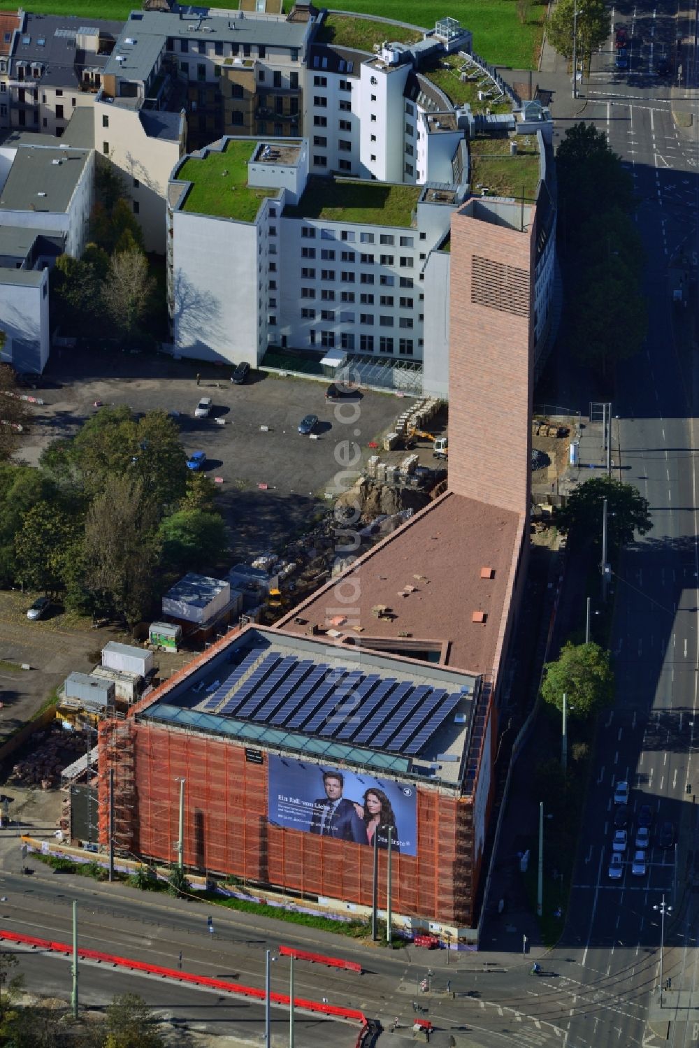 Leipzig von oben - Baustelle der neuen Propsteikirche St. Trinitatis in der Innenstadt von Leipzig im Bundesland Sachsen