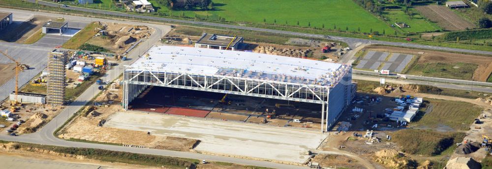 Luftbild Berlin Schönefeld - Baustelle des neuen Terminals am Flughafen Berlin Schönefeld (BBI)