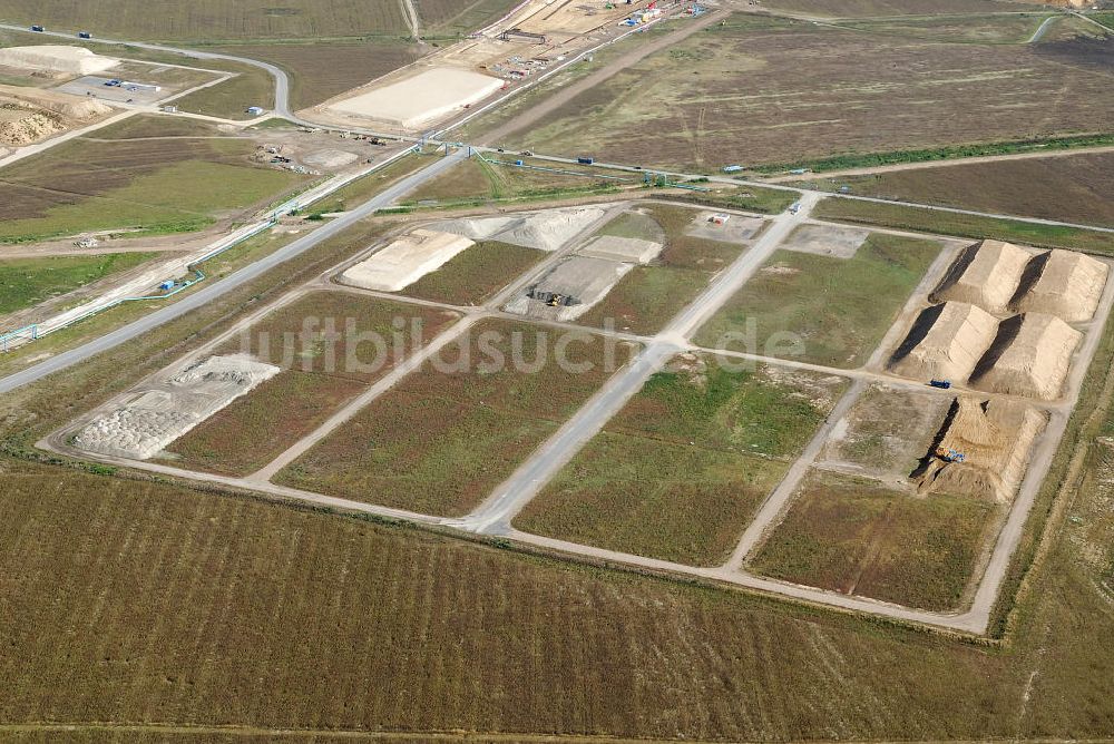 Schönefeld von oben - Baustelle des neuen Terminals am Flughafen Schönefeld (BBI)