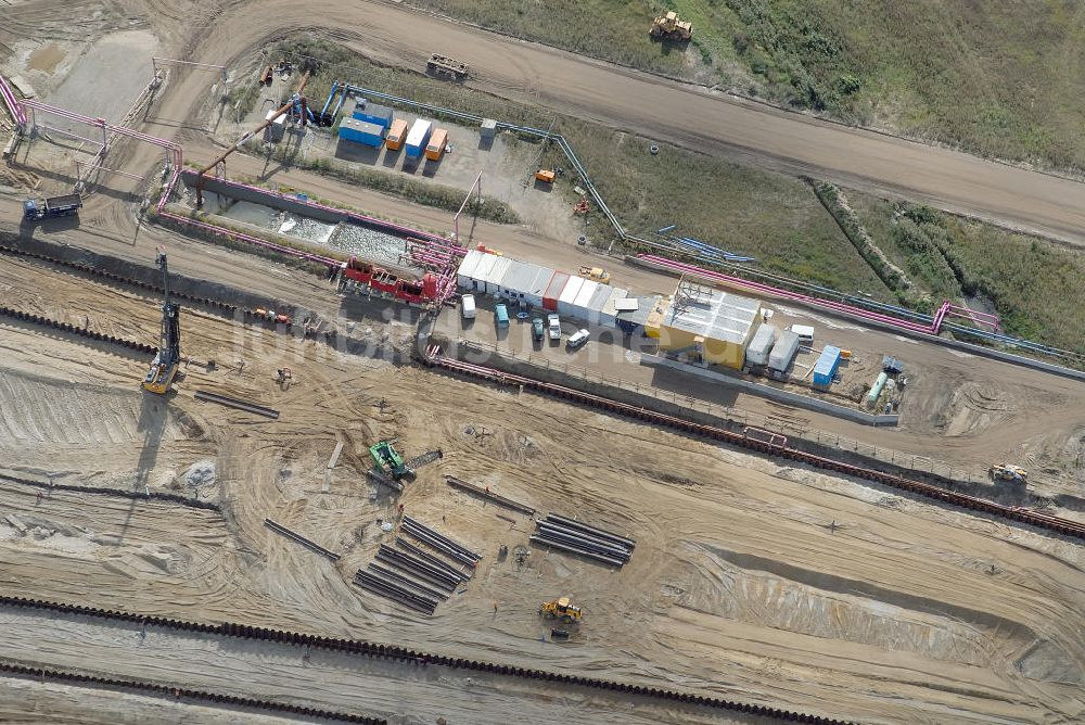 Schönefeld von oben - Baustelle des neuen Terminals am Flughafen Schönefeld (BBI)