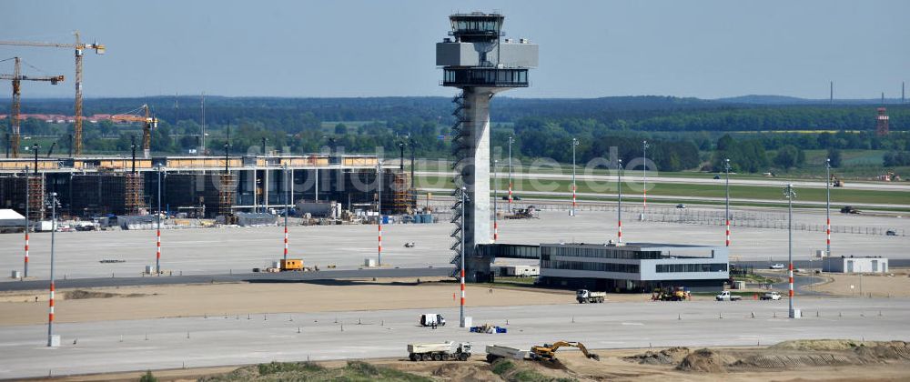 Luftaufnahme Schönefeld - Baustelle des neuen Terminals am Flughafen Schönefeld (BBI)