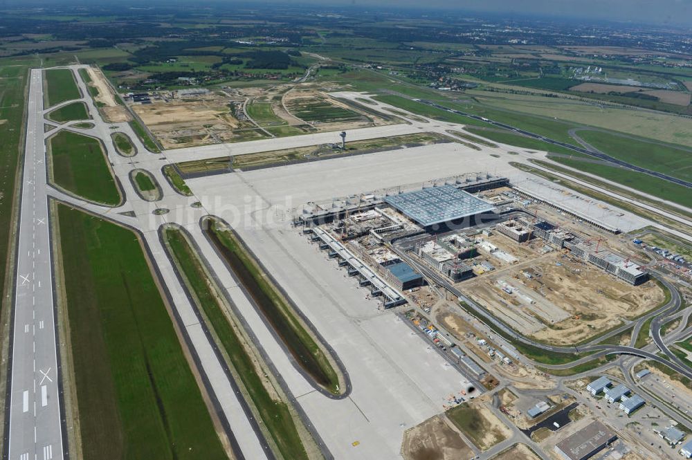 Luftaufnahme Schönefeld - Baustelle des neuen Terminals am Flughafen Schönefeld (BBI)