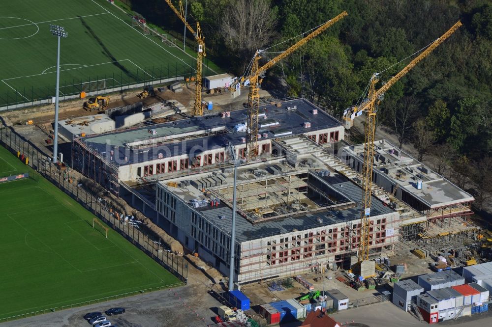 Luftaufnahme Leipzig - Baustelle des neuen Trainingszentrums des RB Leipzig im Bundesland Sachsen