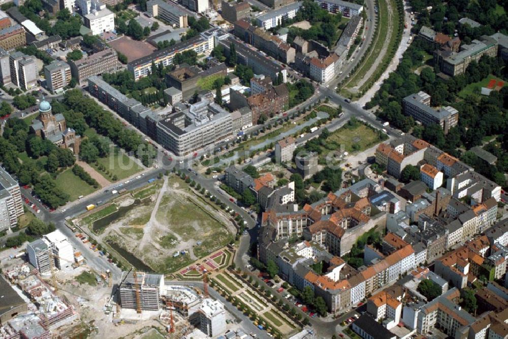 Luftbild Berlin / Kreuzberg - Baustelle Nähe Engeldamm/Bethaniendamm in Berlin Kreuzberg 1995