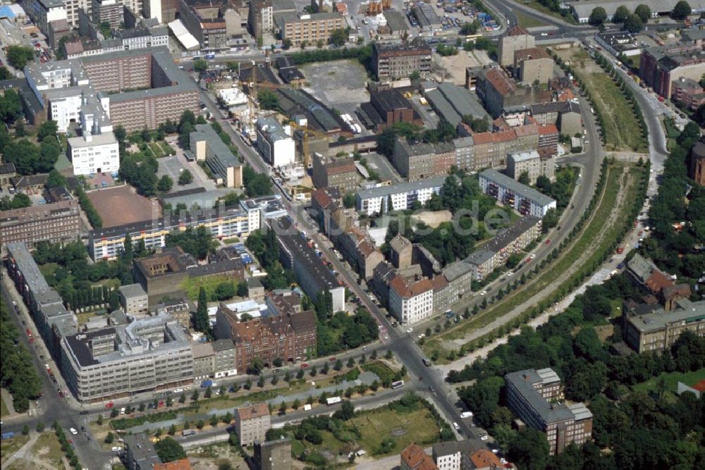 Luftaufnahme Berlin / Kreuzberg - Baustelle Nähe Engeldamm/Bethaniendamm in Berlin Kreuzberg 1995