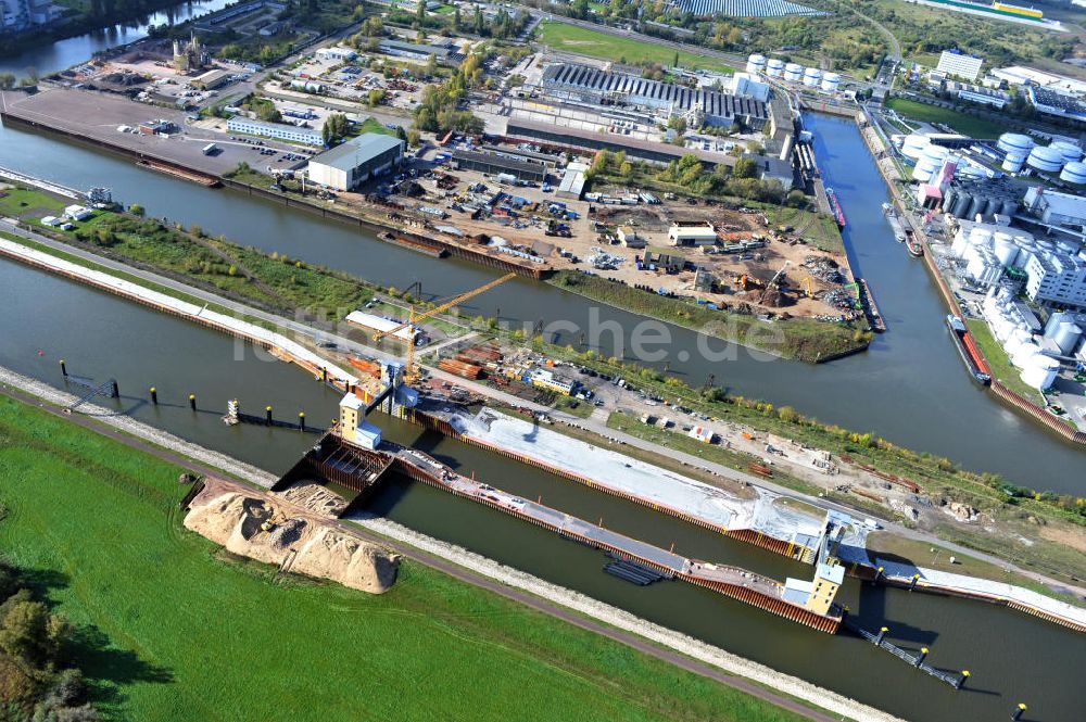 Luftbild Magdeburg - Baustelle Niedrigwasserschleuse Magdeburg im Rothenseer Verbindungskanal