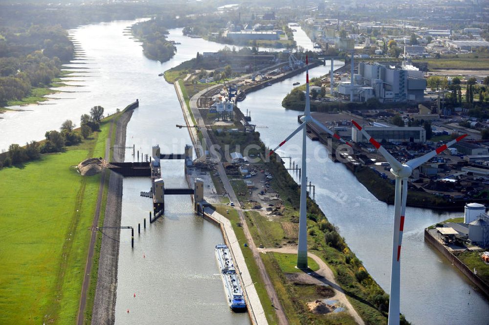 Magdeburg von oben - Baustelle Niedrigwasserschleuse Magdeburg im Rothenseer Verbindungskanal