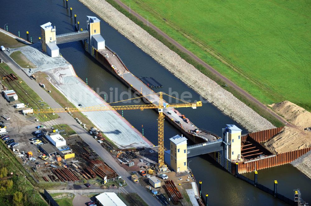 Luftbild Magdeburg - Baustelle Niedrigwasserschleuse Magdeburg im Rothenseer Verbindungskanal