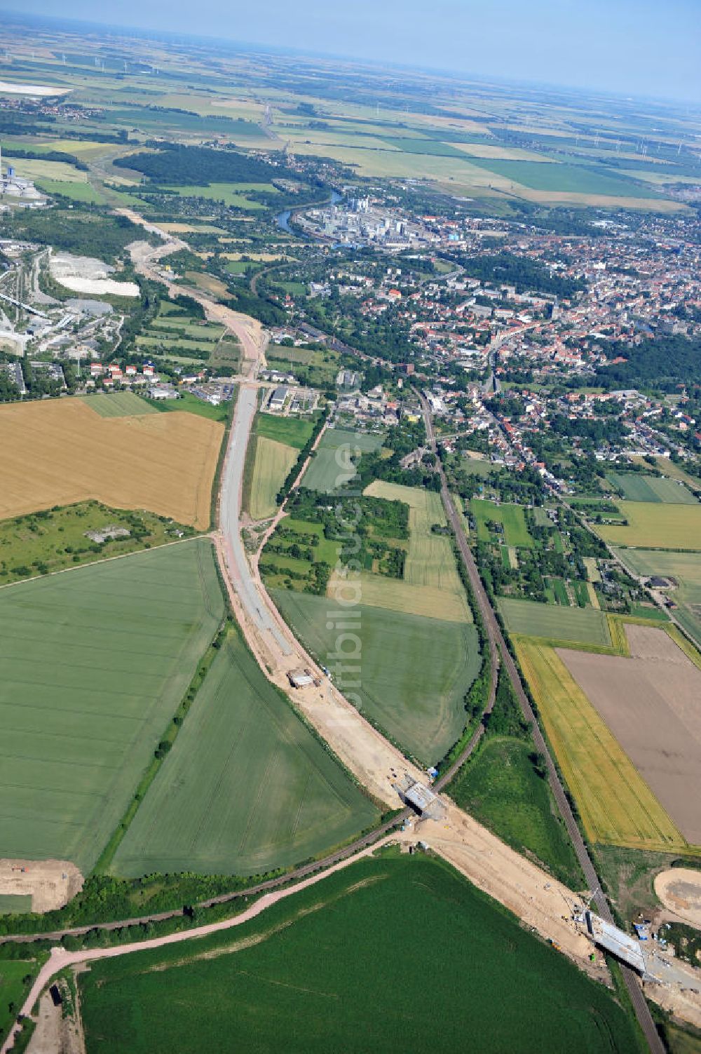 Luftaufnahme Bernburg - Baustelle Ortsumgehung B 6n und BA 14 Bernburg in Sachsen-Anhalt