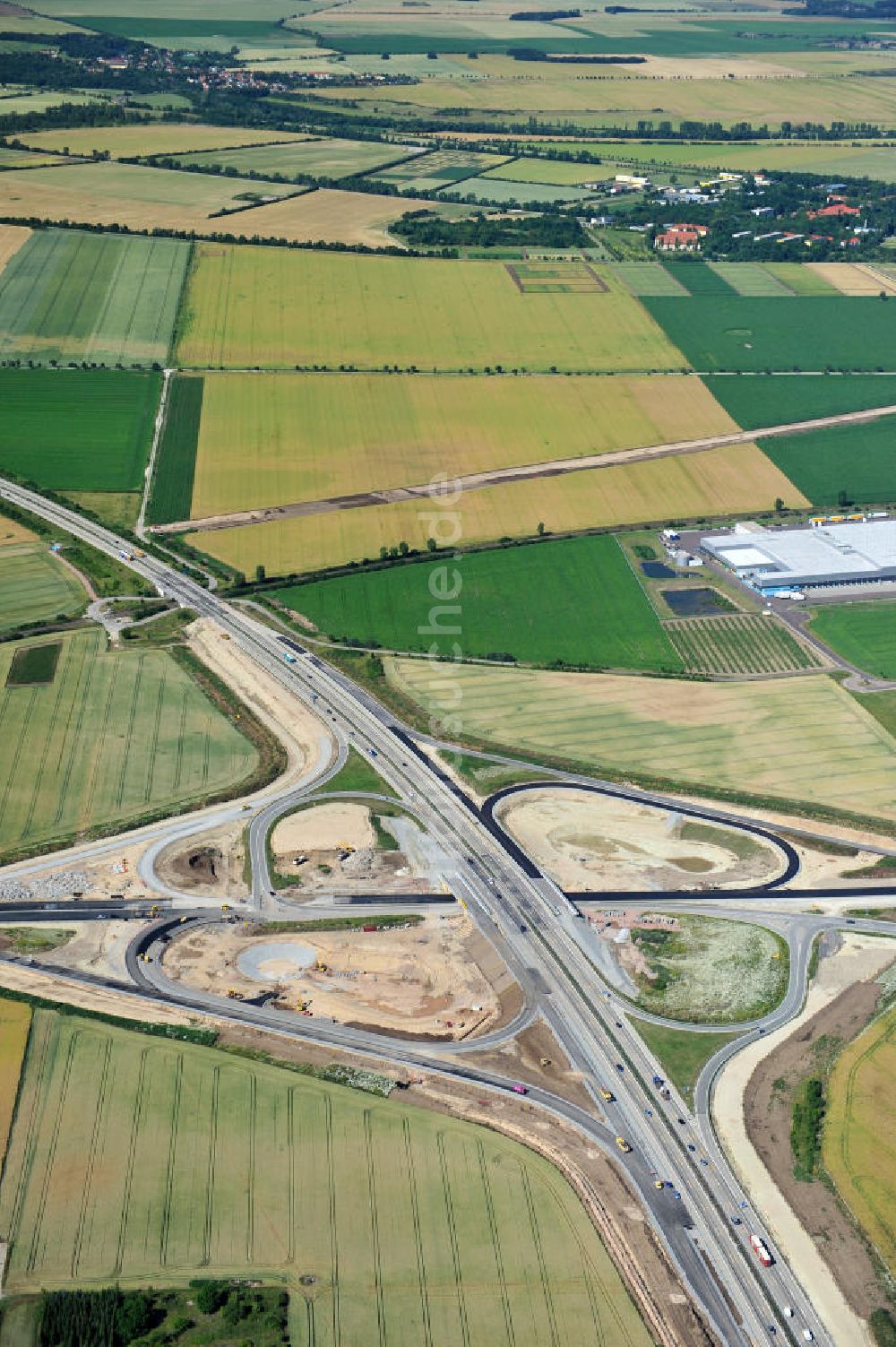 Luftaufnahme Bernburg - Baustelle Ortsumgehung B 6n und BA 14 Bernburg in Sachsen-Anhalt