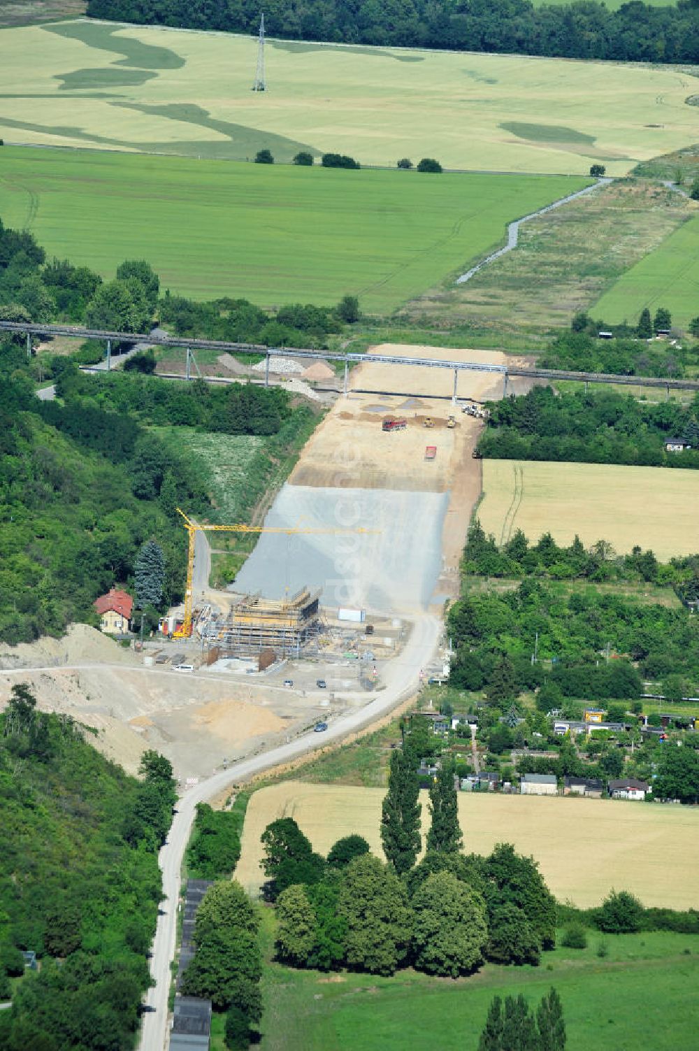 Luftbild Bernburg - Baustelle Ortsumgehung B 6n und BA 14 Bernburg in Sachsen-Anhalt