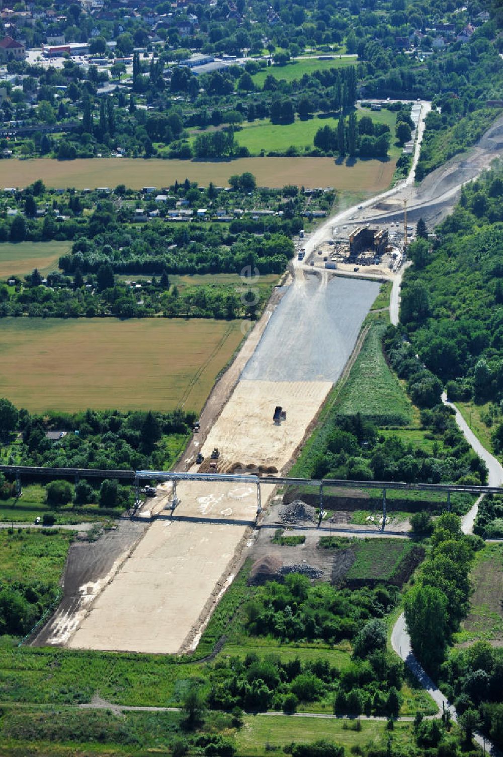 Luftaufnahme Bernburg - Baustelle Ortsumgehung B 6n und BA 14 Bernburg in Sachsen-Anhalt