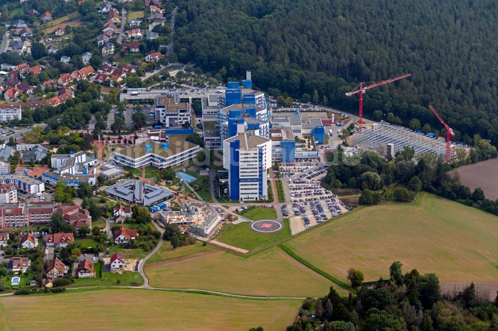 Luftaufnahme Bamberg - Baustelle für ein Parkhaus auf dem Klinikgelände des Krankenhauses des Klinikum Bamberg an der Buger Straße in Bamberg im Bundesland Bayern, Deutschland