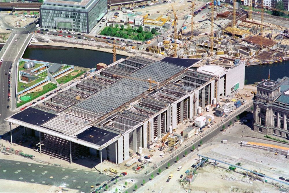 Berlin von oben - Baustelle Paul-Löbe-Haus des Deutschen Bundestages in Berlin-Mitte