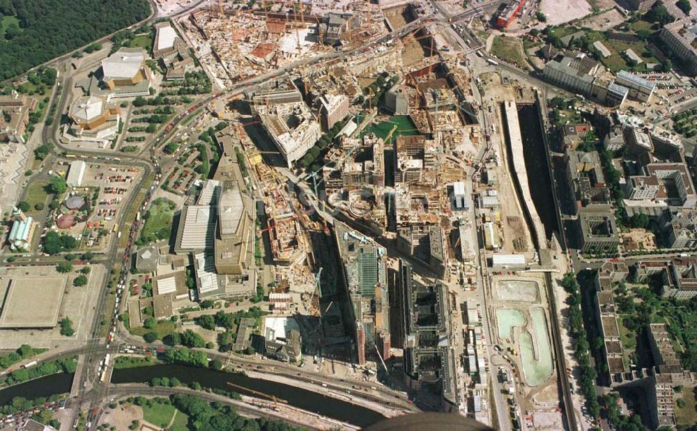 Luftbild Berlin - Tiergarten - Baustelle Potsdamer Platz am Berliner Tiergarten.